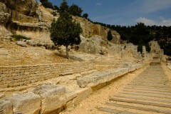 Alahan-Manastırı-34-Orta